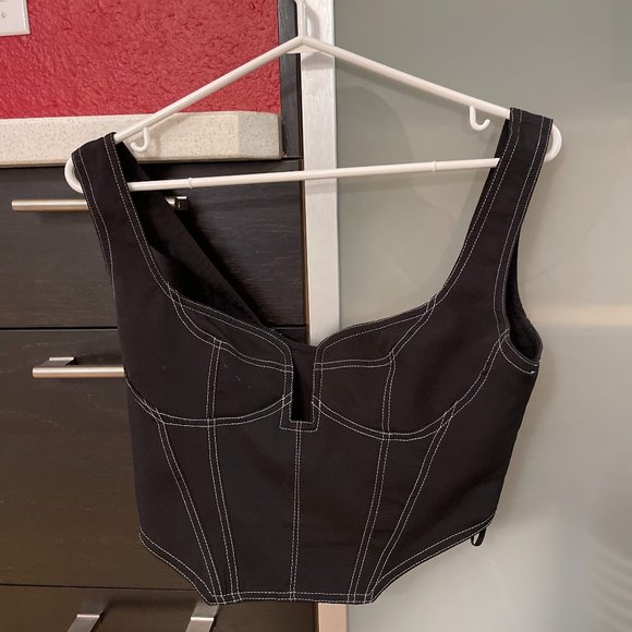White Fox Black Bustier - Picture 1 of 3